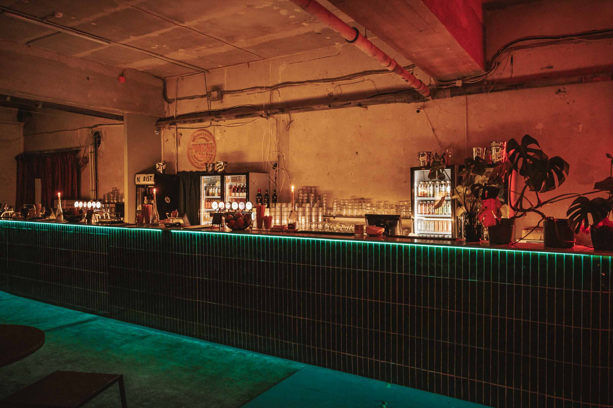 SUHE Bar & Venue